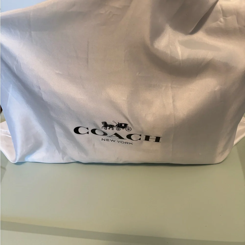 Brown and Burgundy Coach 1941 Rouge tote/ Crossbody Bag with detachable Pouch - Picture 12 of 12